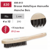  BROSSE METALLIQUE MANCHE BOIS 