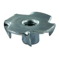  ECROU A FRAPPER M4 5.5X6MM X4 