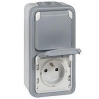  PRISE DBLE VT 2P+T IP55 PLEXO 