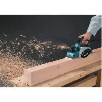  RABOT 620W 82MM MAKITA 