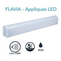  APPLIQUE SDB LED 9W 920LM BLC 